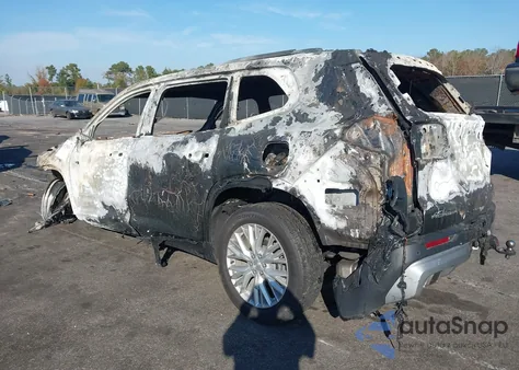 2025 GMC Acadia Fwd Elevation from USA, damaged, VIN 1GKENKRS7SJ238520